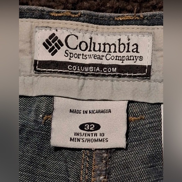 Columbia Sportswear Darkwash Men's Flat Panel Cargo Short Sz. 32 EUC - Picture 4 of 7